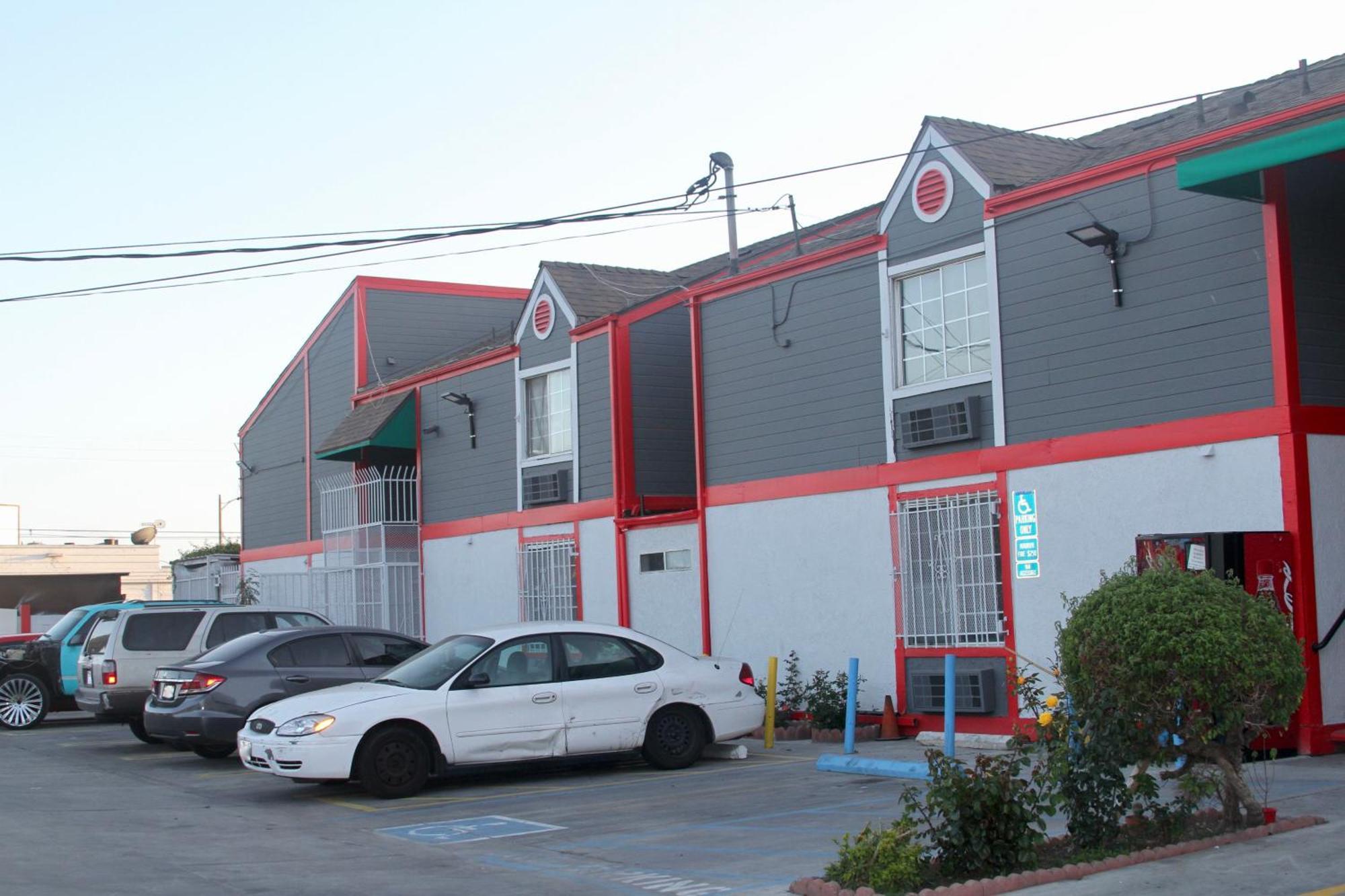 Broadway Inn Motel Los Angeles Exterior photo